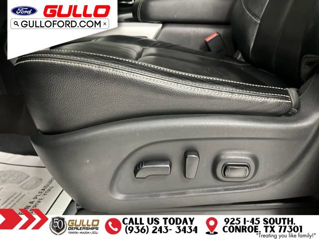 Used 2018 Nissan Titan PRO-4X w/ Pro-4x Convenience Package AWD/4WD image 23