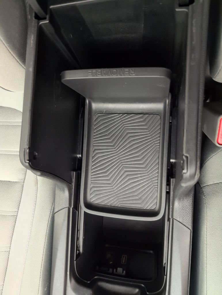 Used 2018 Honda CR-V LX image 36