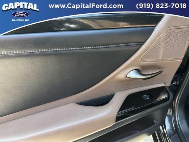 Used 2023 Lexus ES 350 w/ Accessory Package (Z1) FWD image 17