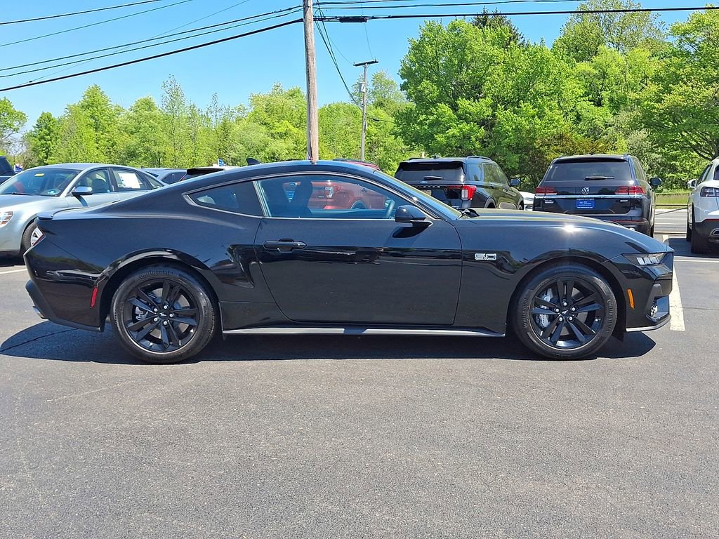 Certified 2024 Ford Mustang GT RWD image 8