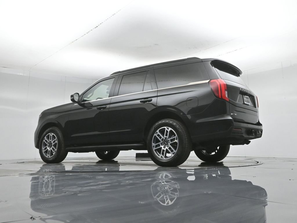 Certified 2025 Ford Expedition Active AWD/4WD image 56