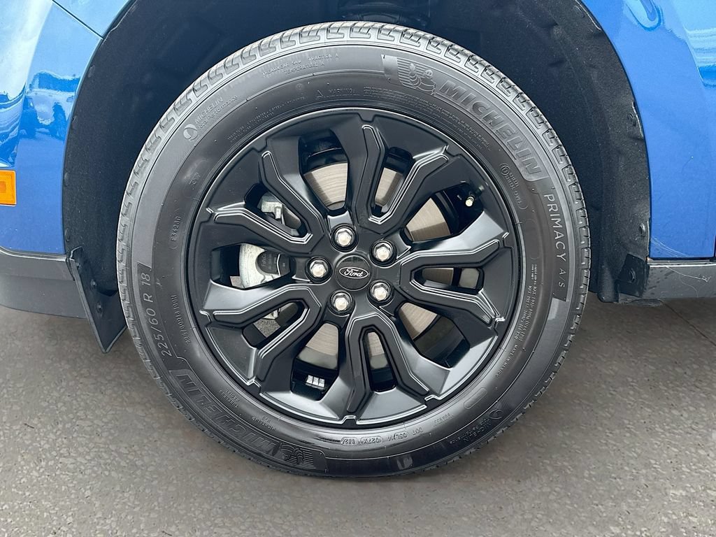Certified 2024 Ford Maverick XLT w/ XLT Luxury Package FWD image 30