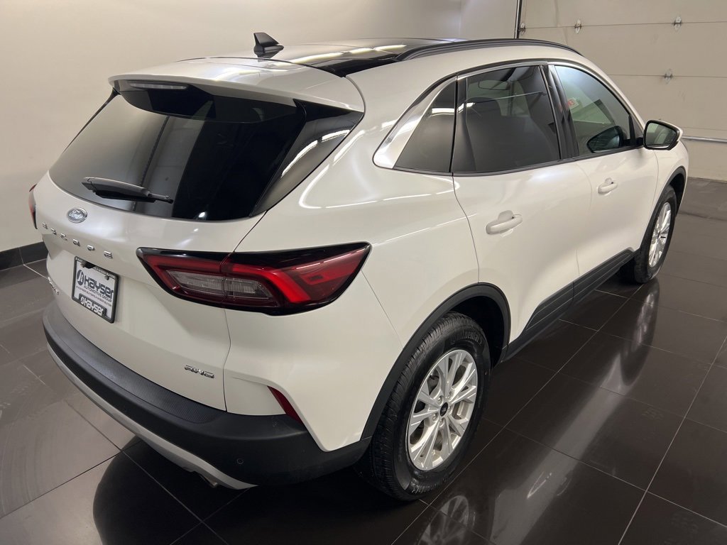 Certified 2023 Ford Escape Active w/ Tech Pack #2 image 4