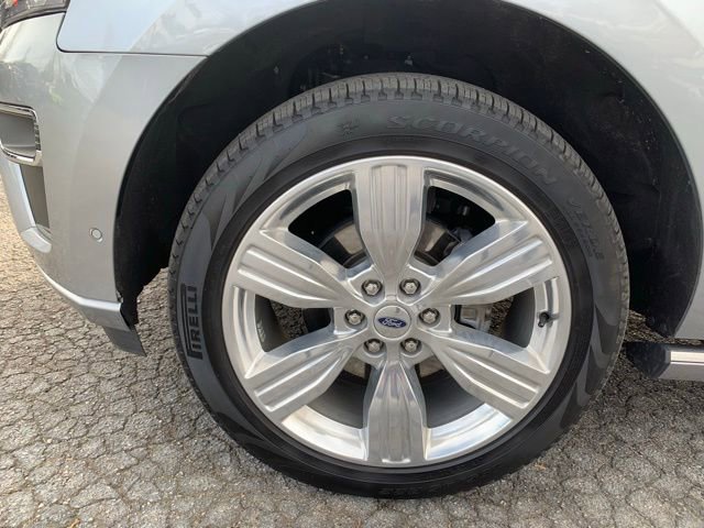Certified 2024 Ford Expedition Max Platinum image 31