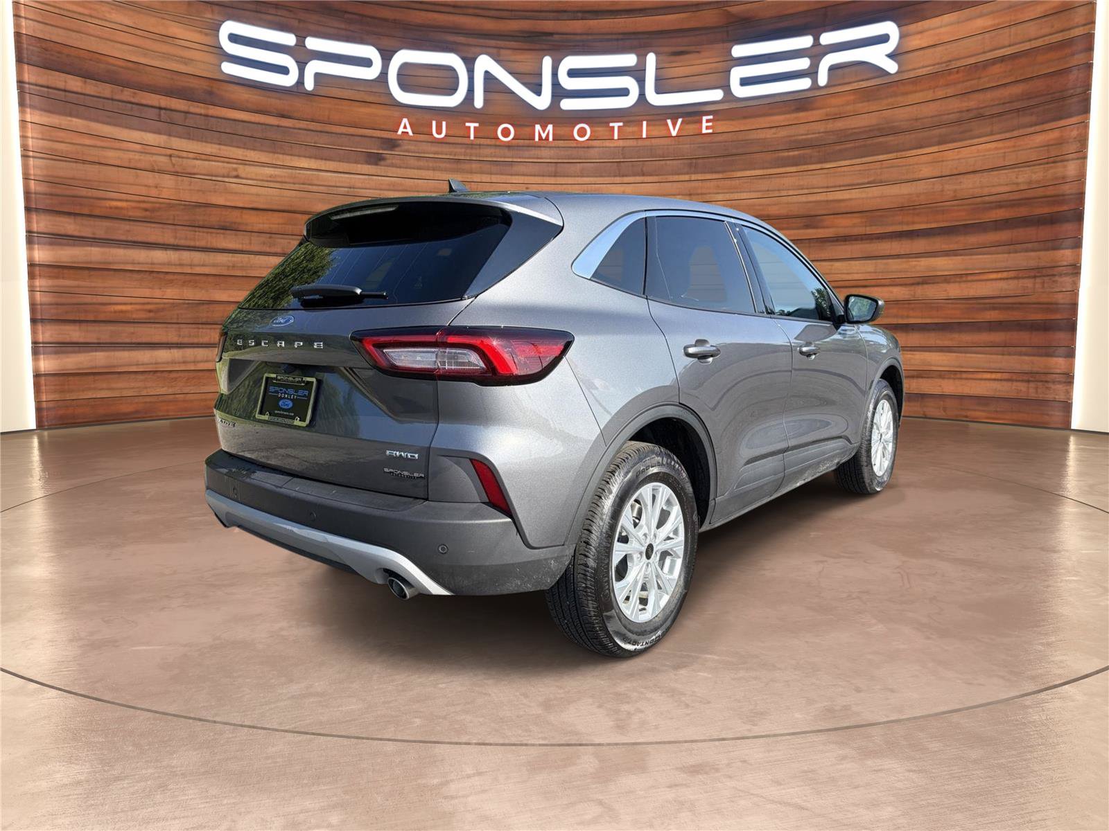 Certified 2024 Ford Escape Active w/ Tech Pack #1 AWD/4WD image 8
