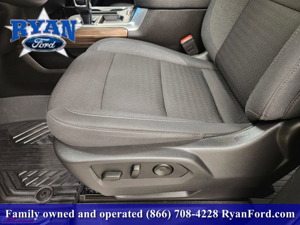Used 2025 Chevrolet Silverado 1500 RST image 17