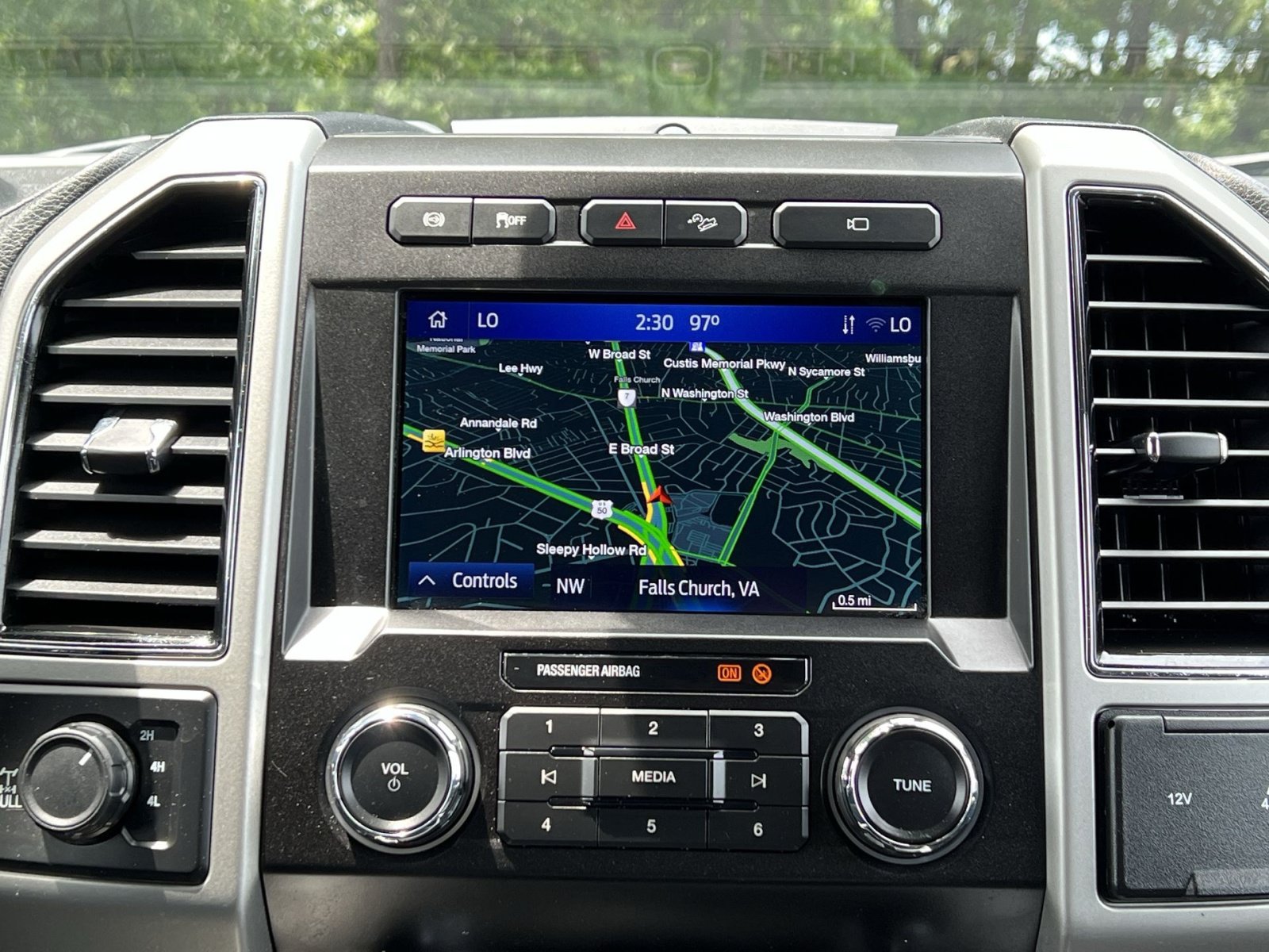 Certified 2021 Ford F250 Lariat AWD/4WD image 20
