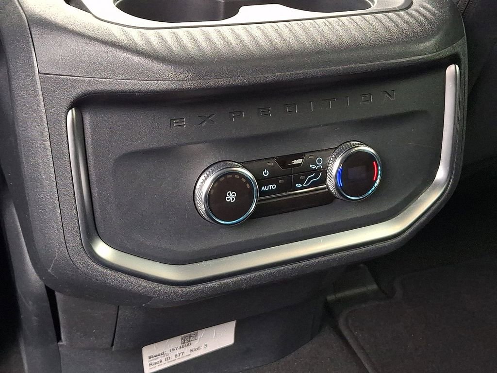 Certified 2025 Ford Expedition Max Active RWD image 11