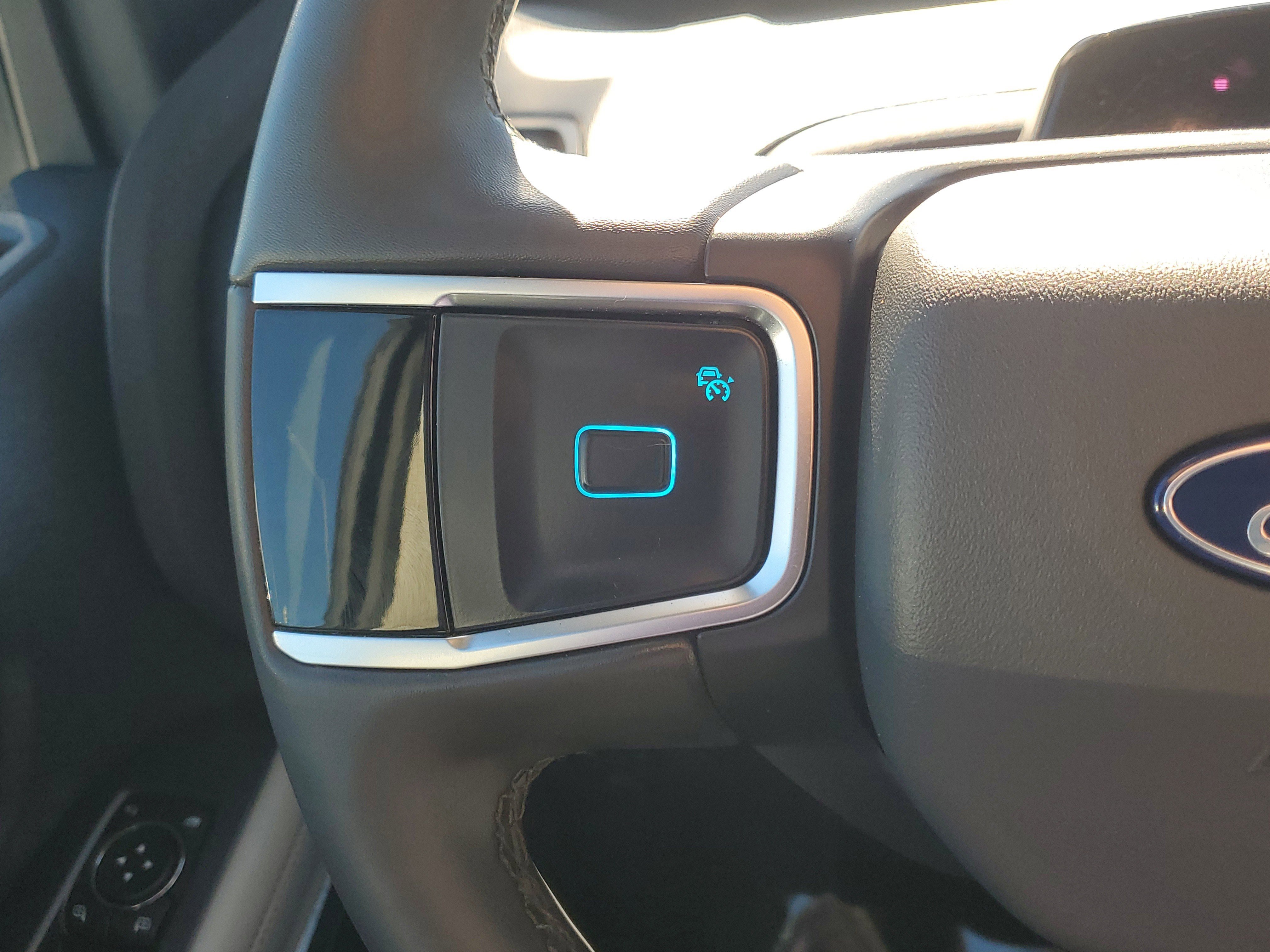 Certified 2025 Ford Expedition Max Active image 27