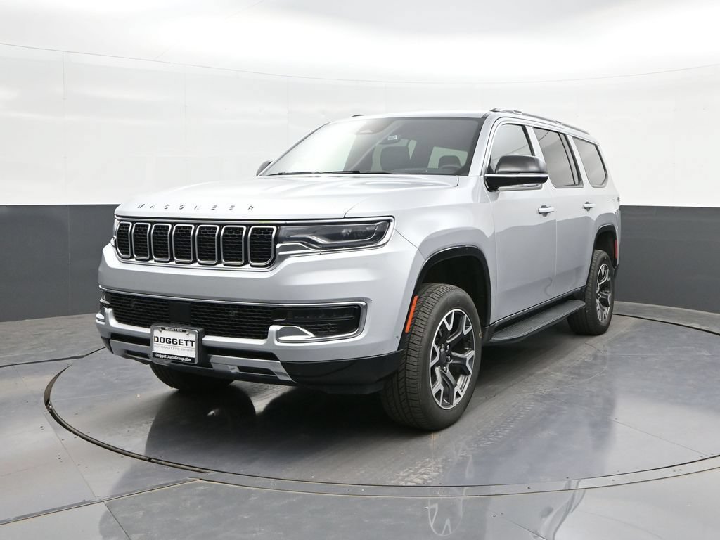 Used 2024 Jeep Wagoneer Series III AWD/4WD image 1