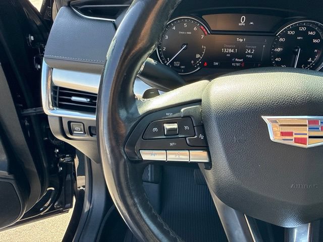 Used 2023 Cadillac XT4 Premium Luxury FWD image 22