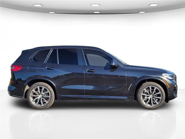 Used 2019 BMW X5 xDrive40i w/ M Sport Package AWD/4WD image 5