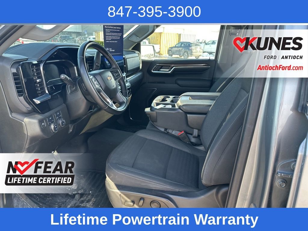Used 2023 Chevrolet Silverado 1500 LT image 14