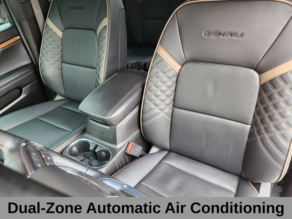 Used 2023 GMC Canyon Denali AWD/4WD image 11