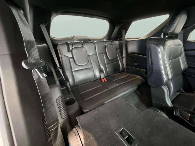 Certified 2020 Ford Explorer XLT w/ Equipment Group 202A AWD/4WD image 24