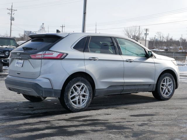 Certified 2024 Ford Edge SEL AWD/4WD image 4