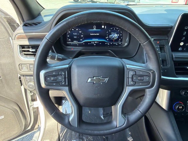 Used 2022 Chevrolet Tahoe Z71 w/ Luxury Package AWD/4WD image 26