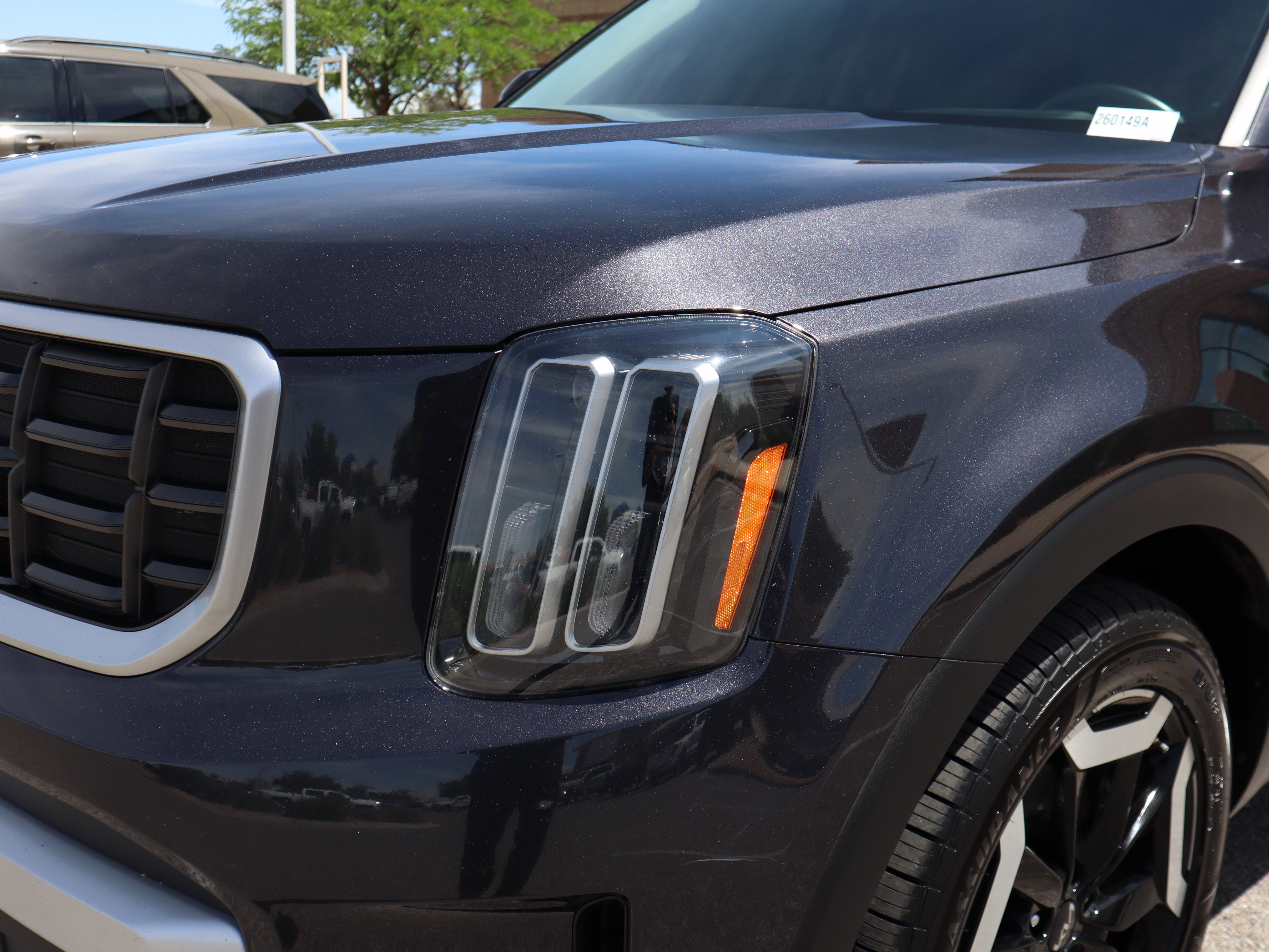 Used 2025 Kia Telluride S AWD/4WD image 14