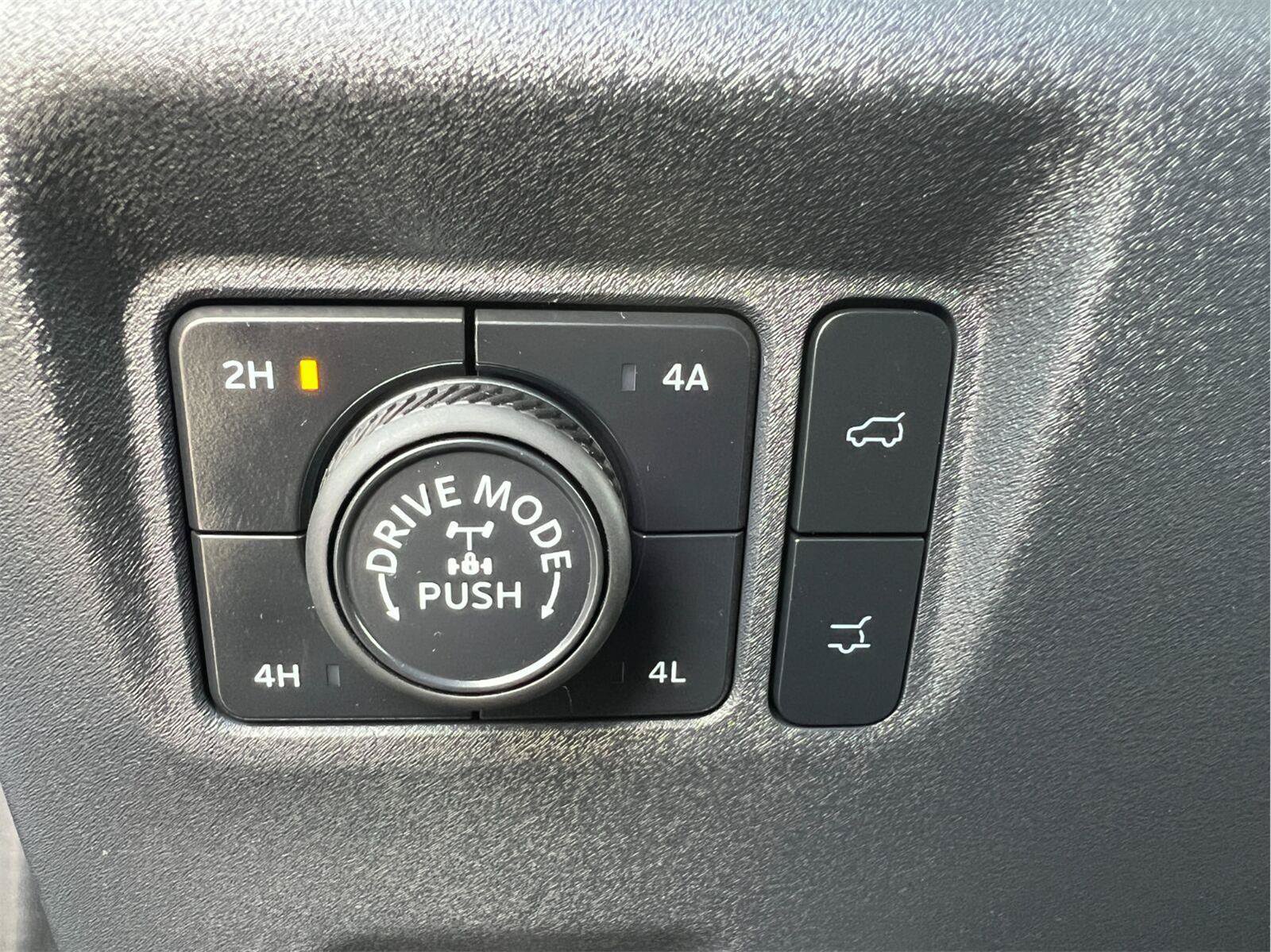 Certified 2025 Ford Expedition Tremor AWD/4WD image 55