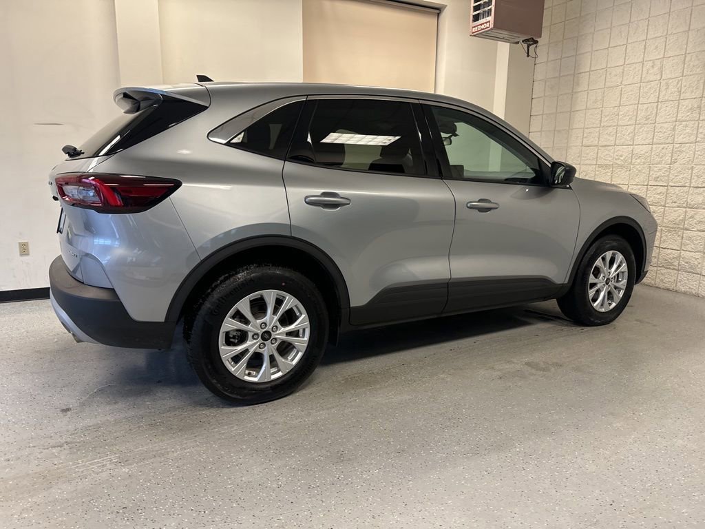 Certified 2023 Ford Escape Active image 8
