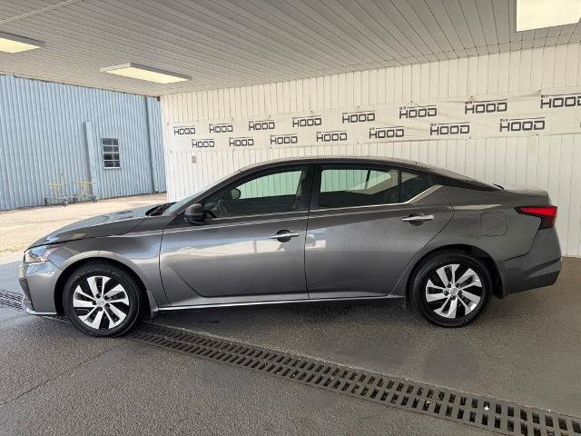 Used 2024 Nissan Altima 2.5 S FWD image 23