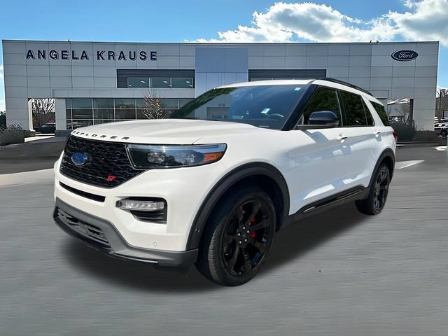Certified 2023 Ford Explorer ST w/ Equipment Group 401A AWD/4WD image 4