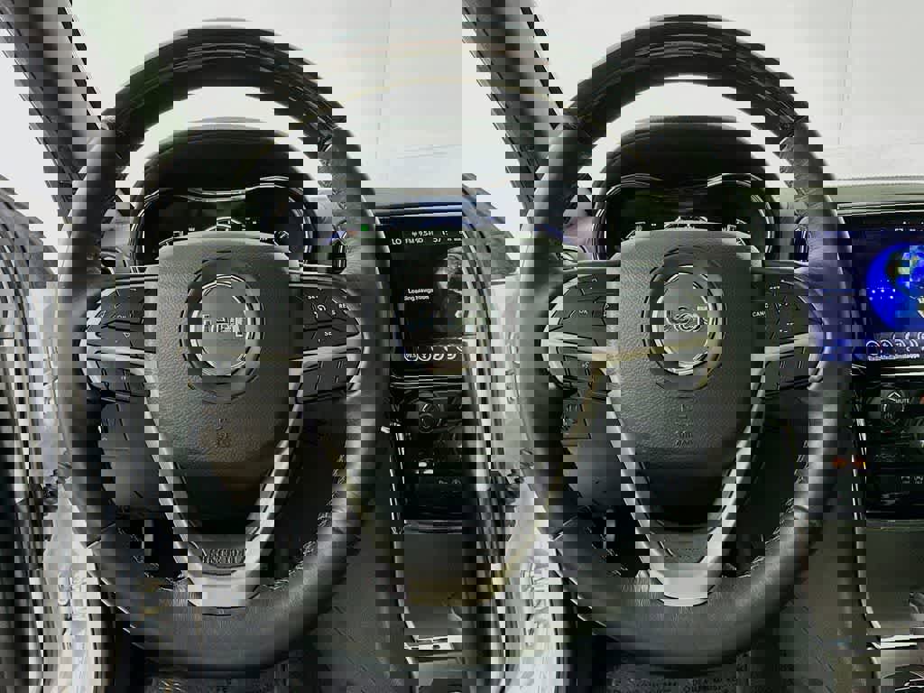 Used 2019 Jeep Grand Cherokee Overland image 15