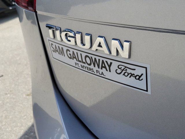 Used 2021 Volkswagen Tiguan S image 10