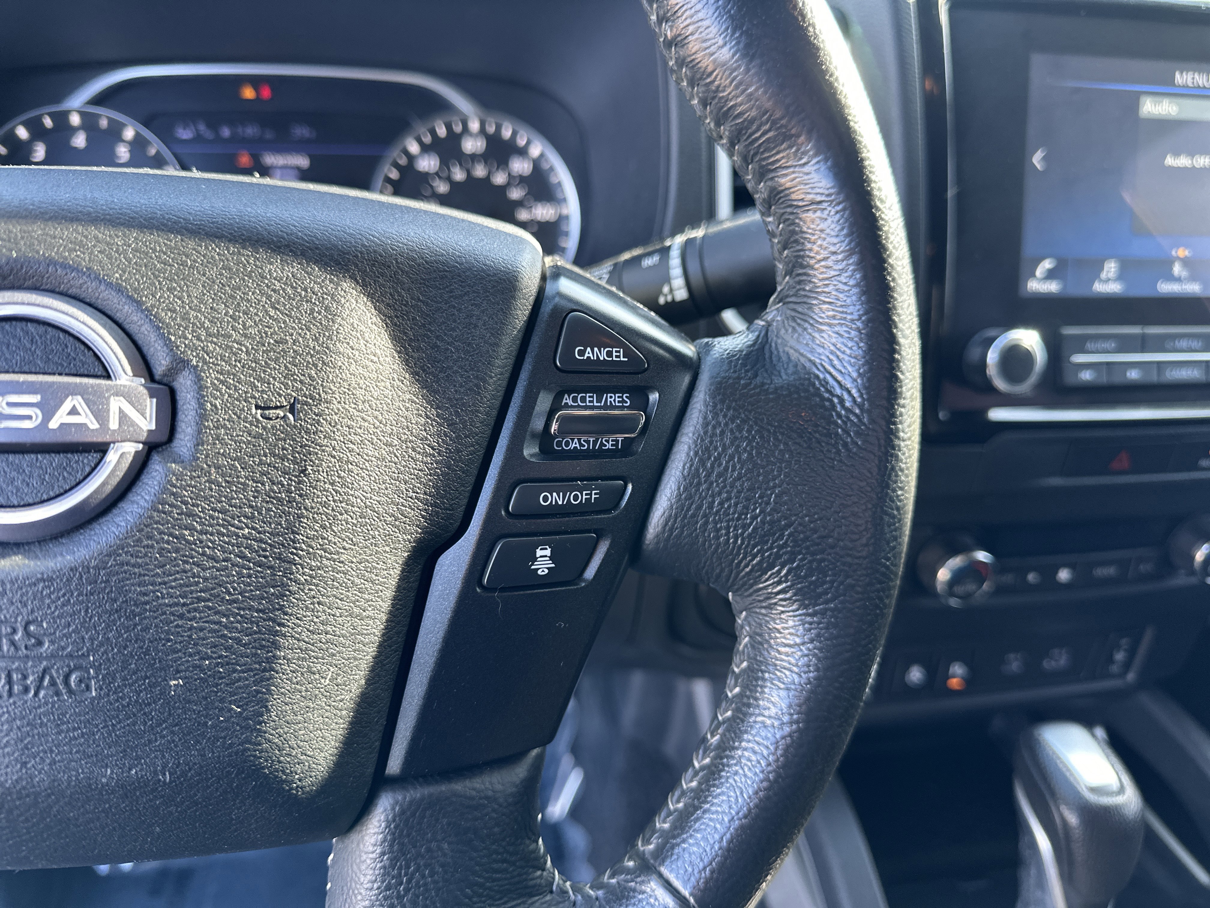 Used 2022 Nissan Frontier SV image 22