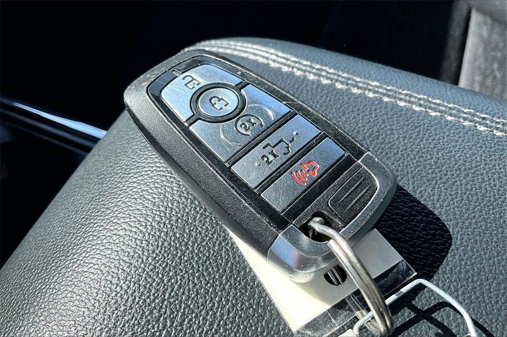 Certified 2023 Ford F150 XLT w/ Equipment Group 302A High image 11