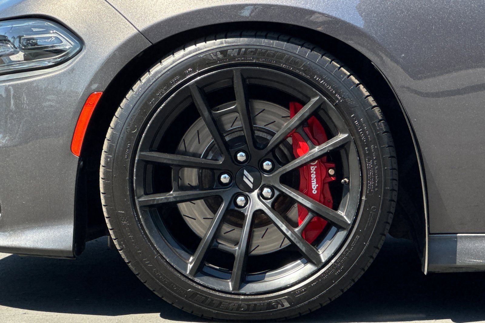 Used 2018 Dodge Charger R/T RWD image 34