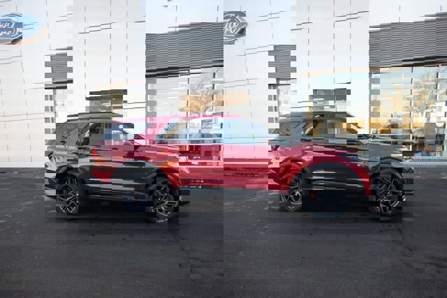 Certified 2025 Ford Explorer ST image 5