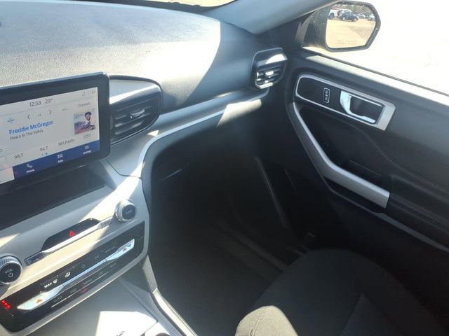 Certified 2024 Ford Explorer XLT image 24