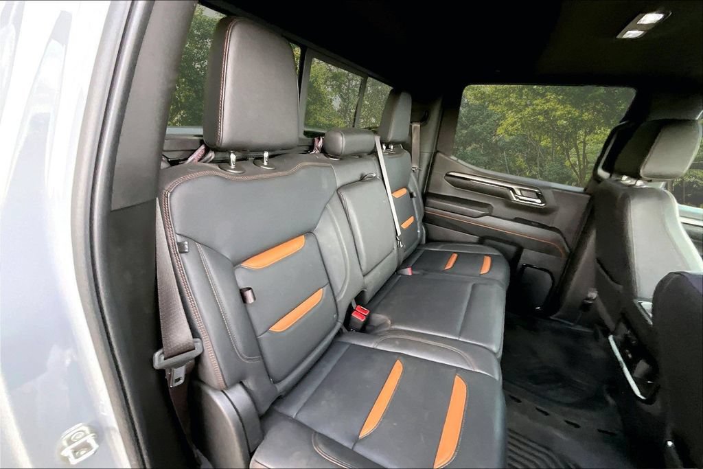 Used 2024 GMC Sierra 1500 AT4 w/ Technology Package AWD/4WD image 27