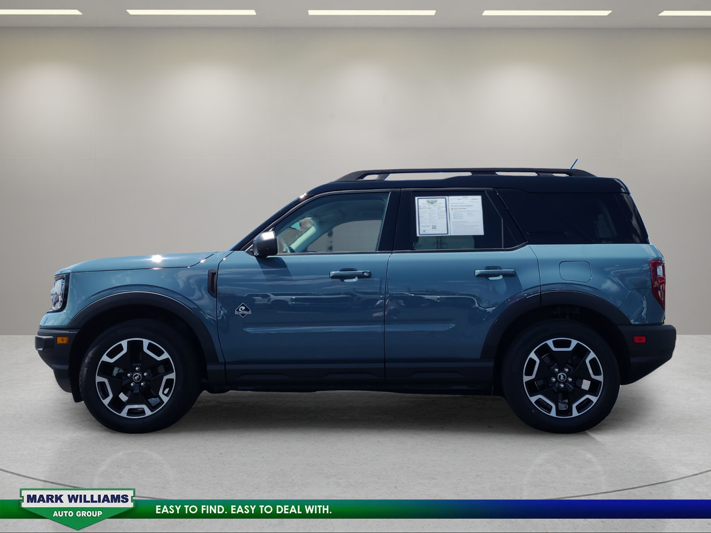 Certified 2023 Ford Bronco Sport Outer Banks w/ Tech Package AWD/4WD image 7