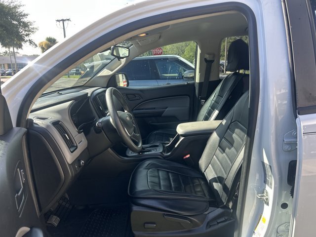 Used 2021 Chevrolet Colorado W/T w/ WT Convenience Package RWD image 15