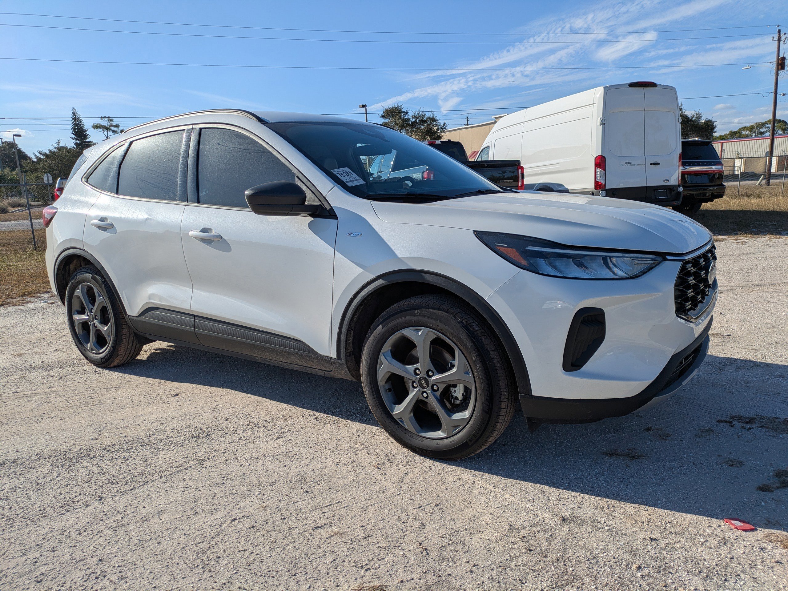 Certified 2025 Ford Escape ST-Line w/ Tech Pack #1 image 8