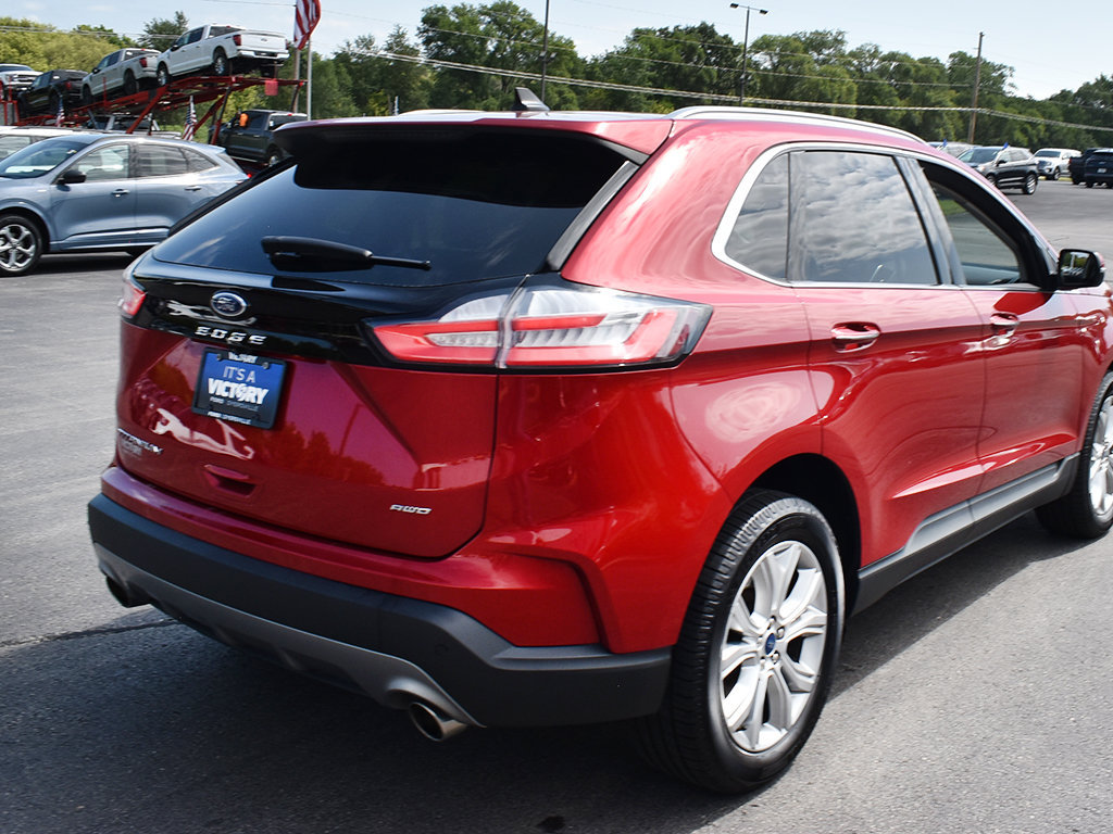 Certified 2022 Ford Edge Titanium AWD/4WD image 15