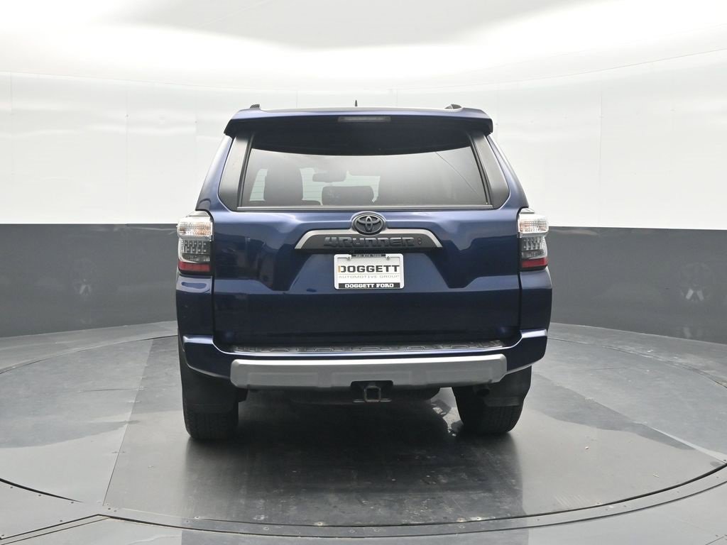 Used 2022 Toyota 4Runner TRD Off-Road image 17