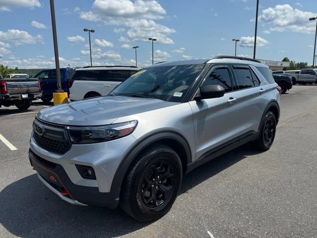 Certified 2022 Ford Explorer Timberline AWD/4WD image 3