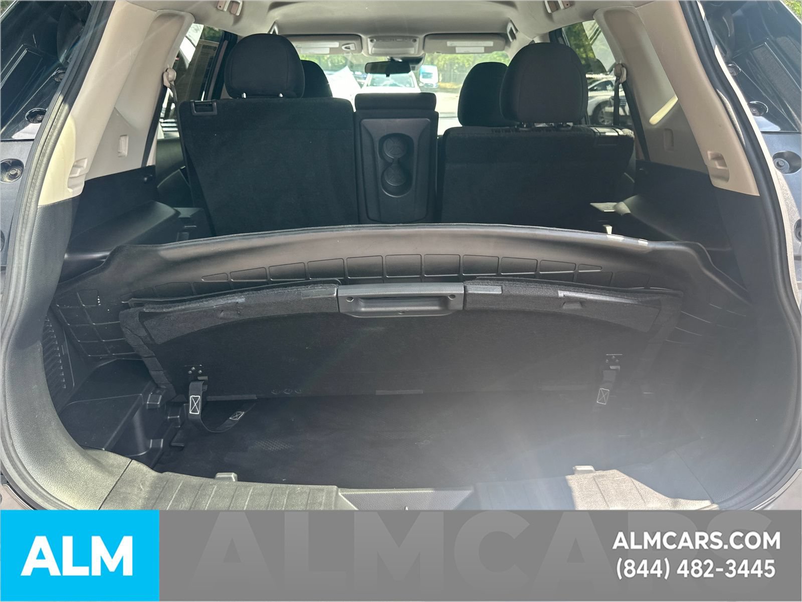 Used 2019 Nissan Rogue SV w/ Premium Package FWD image 21