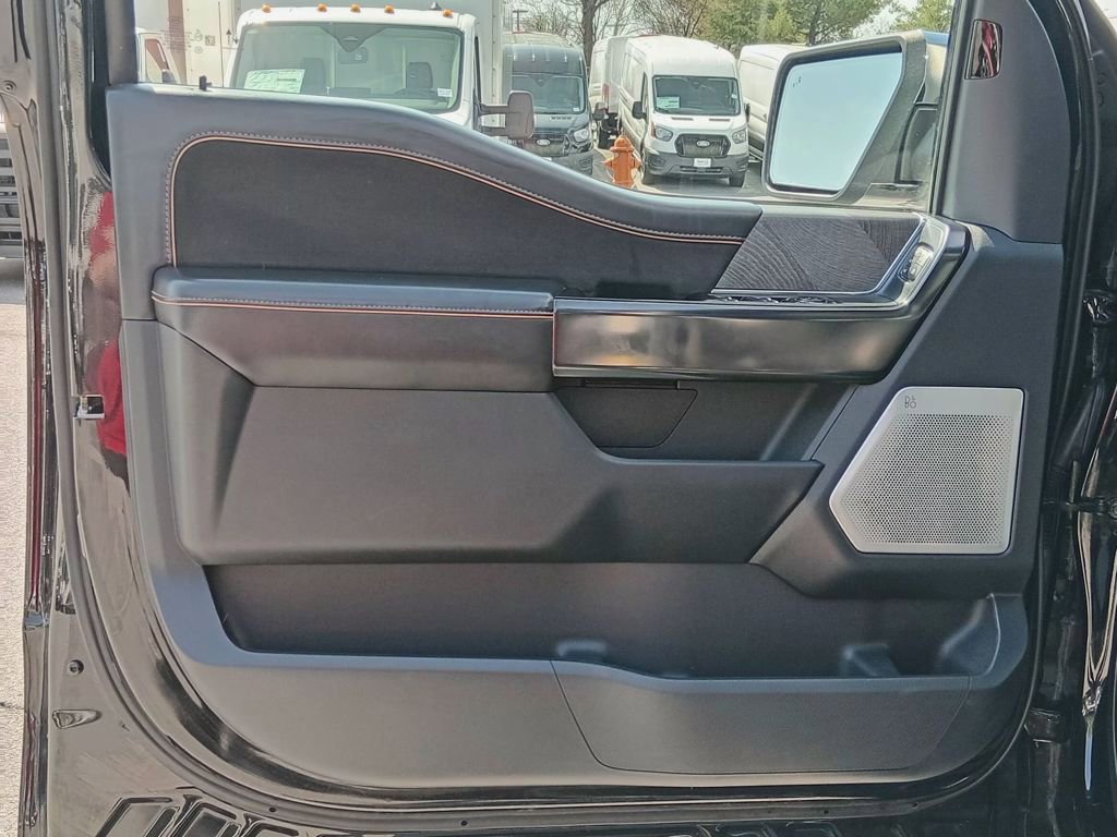 Certified 2022 Ford F150 Platinum w/ Equipment Group 701A High image 16