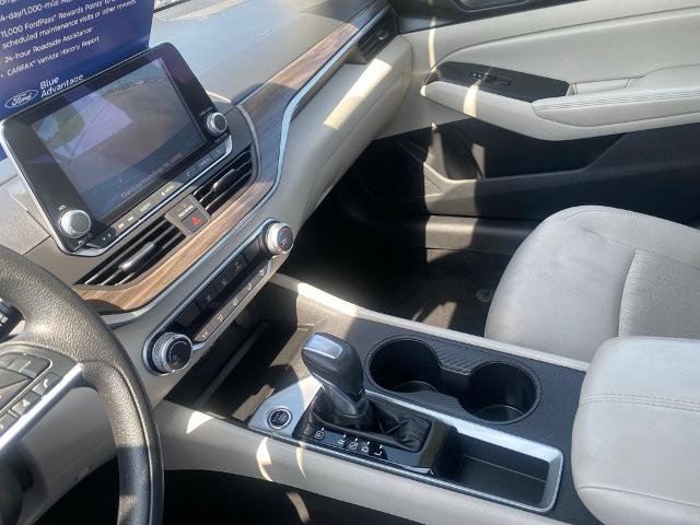 Used 2025 Nissan Altima 2.5 SV FWD image 24