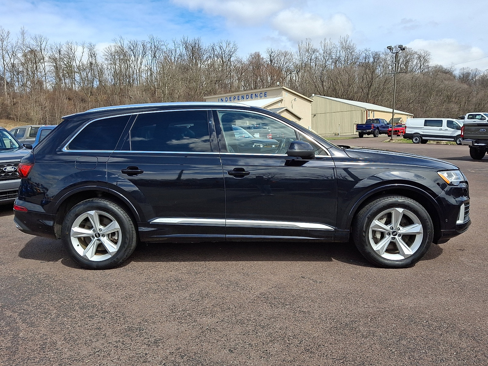 Used 2021 Audi Q7 2.0T Premium w/ Convenience Package image 12