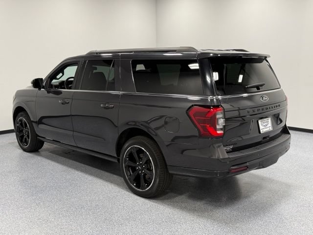 Certified 2024 Ford Expedition Max Limited RWD image 9