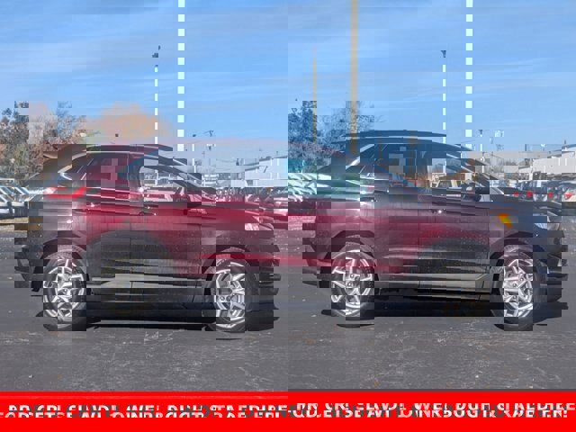 Certified 2022 Ford Edge SEL w/ Convenience Package image 2