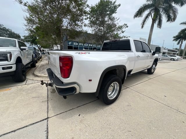 Used 2024 Chevrolet Silverado 3500 LTZ w/ LTZ Plus Package AWD/4WD image 4