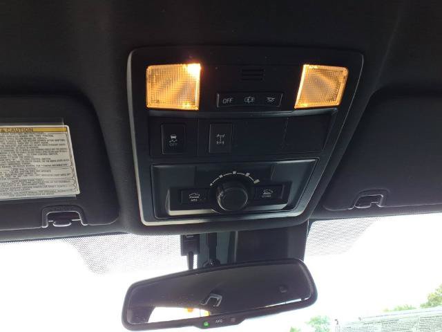 Used 2019 Toyota Tacoma TRD Off-Road w/ Technology Package AWD/4WD image 24