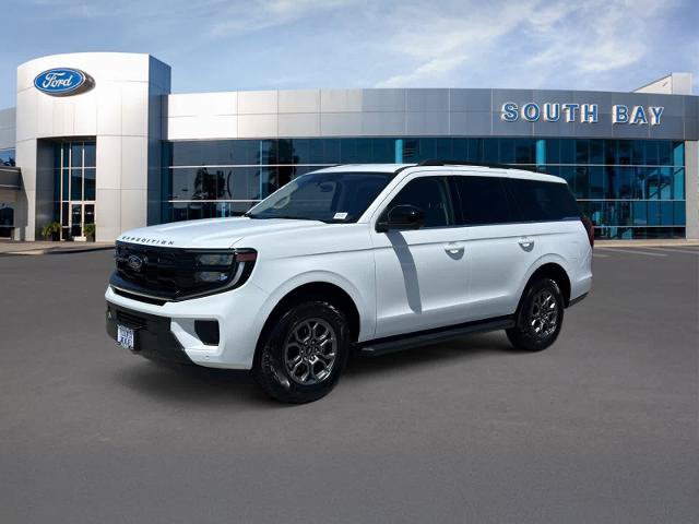 Certified 2025 Ford Expedition Active RWD image 1