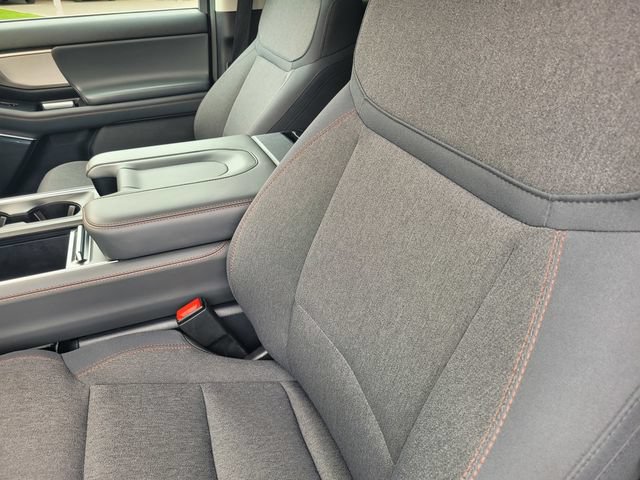Certified 2025 Ford Expedition Active AWD/4WD image 11